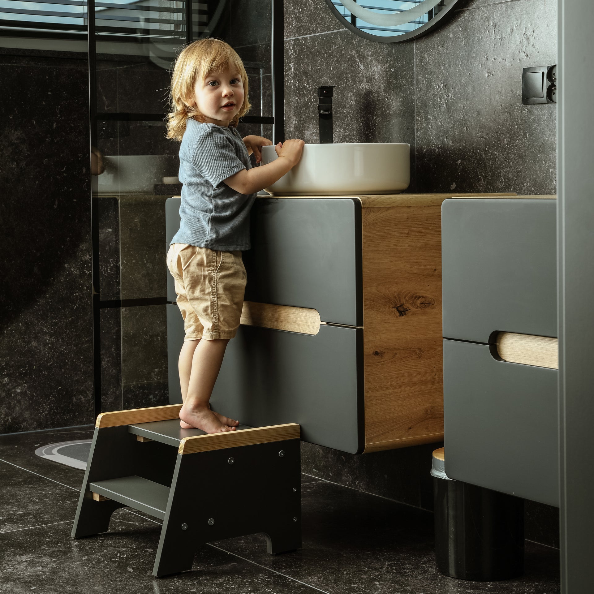 Love For Sleep baby Kitchen Helper Anthracite Pine Montessori Step Stool – Adjustable Wooden Toddler Step Stool | Nordic Step