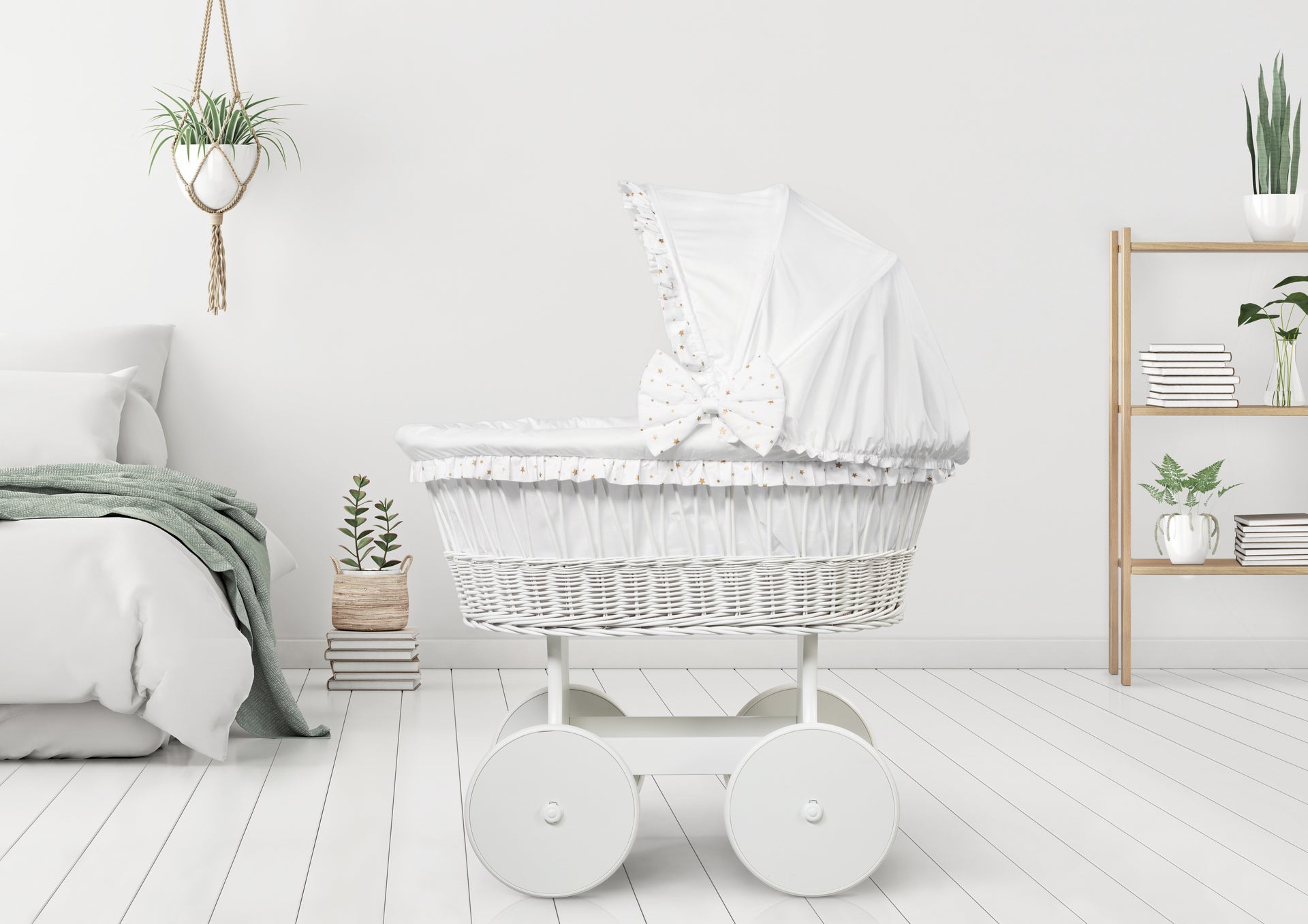 Wicker Moses Basket with Wheels – Stars Collection