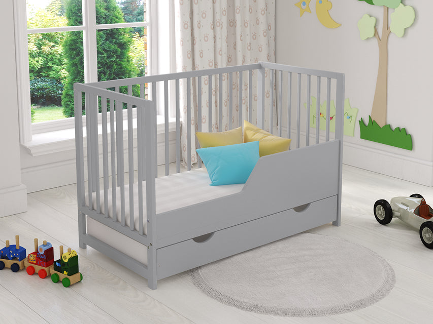 Denise | Cot Bed 120x60cm with drawer & Aloe Vera mattress